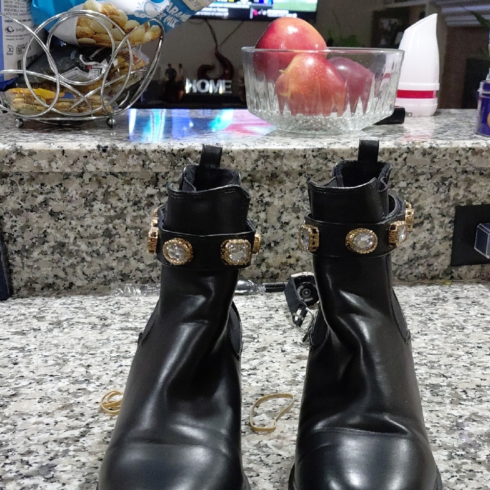 Elegant Black Ankle Boots with Gold Accents Followme Size 9  Belt No Box